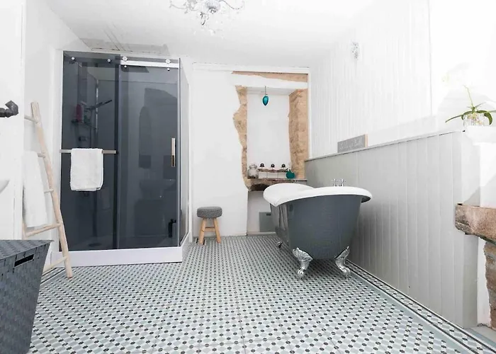 La Bastoulie Near Cordes-sur-ciel 別荘