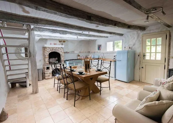 La Bastoulie Near Cordes-sur-ciel Lacapelle-Ségalar