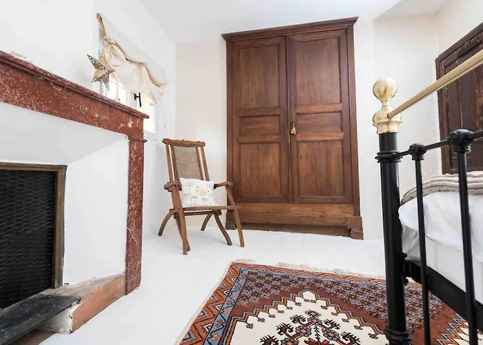 La Bastoulie Near Cordes-sur-ciel