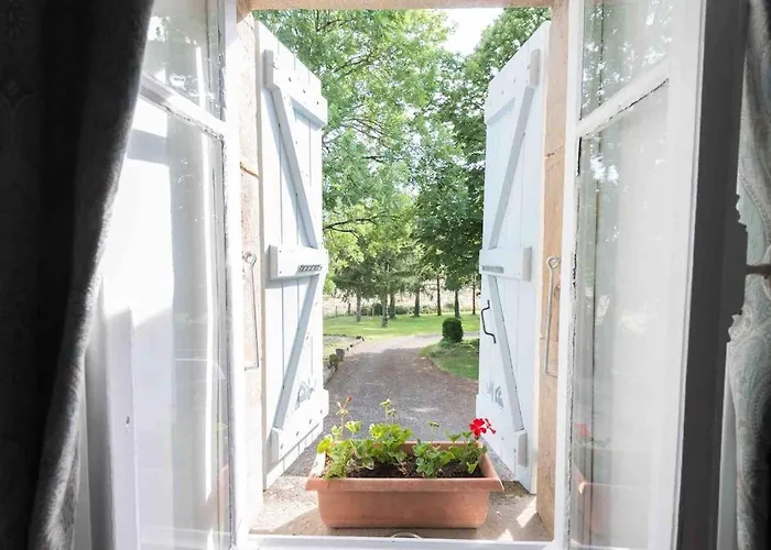 La Bastoulie Near Cordes-sur-ciel * Lacapelle-Segalar