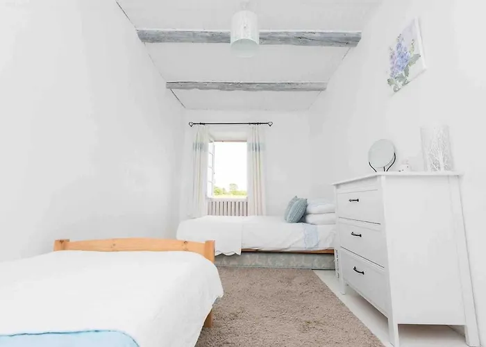 La Bastoulie Near Cordes-sur-ciel 펜션 Lacapelle-Segalar